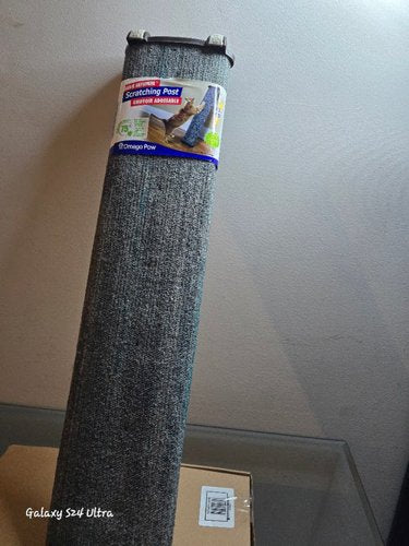 Omega Paw Lean-It Cat Scratching Post — 25 in.